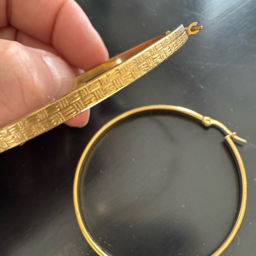 VTG STEELTIME 18 kt Gold Plated Textured Hoop Earrings 2.5”